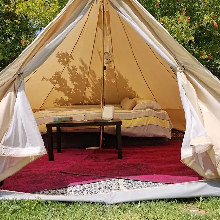 Friendsland Luxury tent