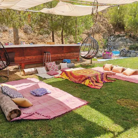 Luxury tent Friendsland *